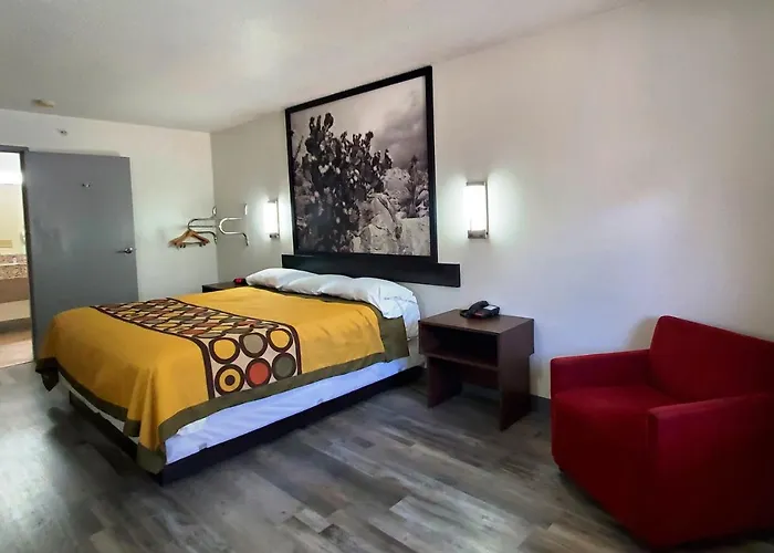 Highland Inn